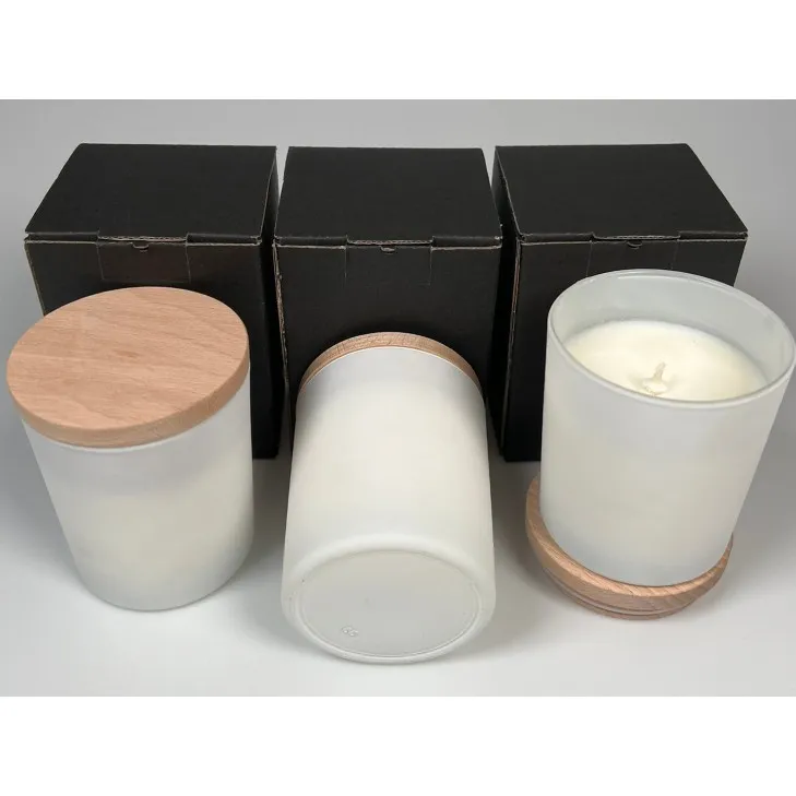 Świeca sojowa zapachowa w szkle biały mat - bawełniany knot 245 ml